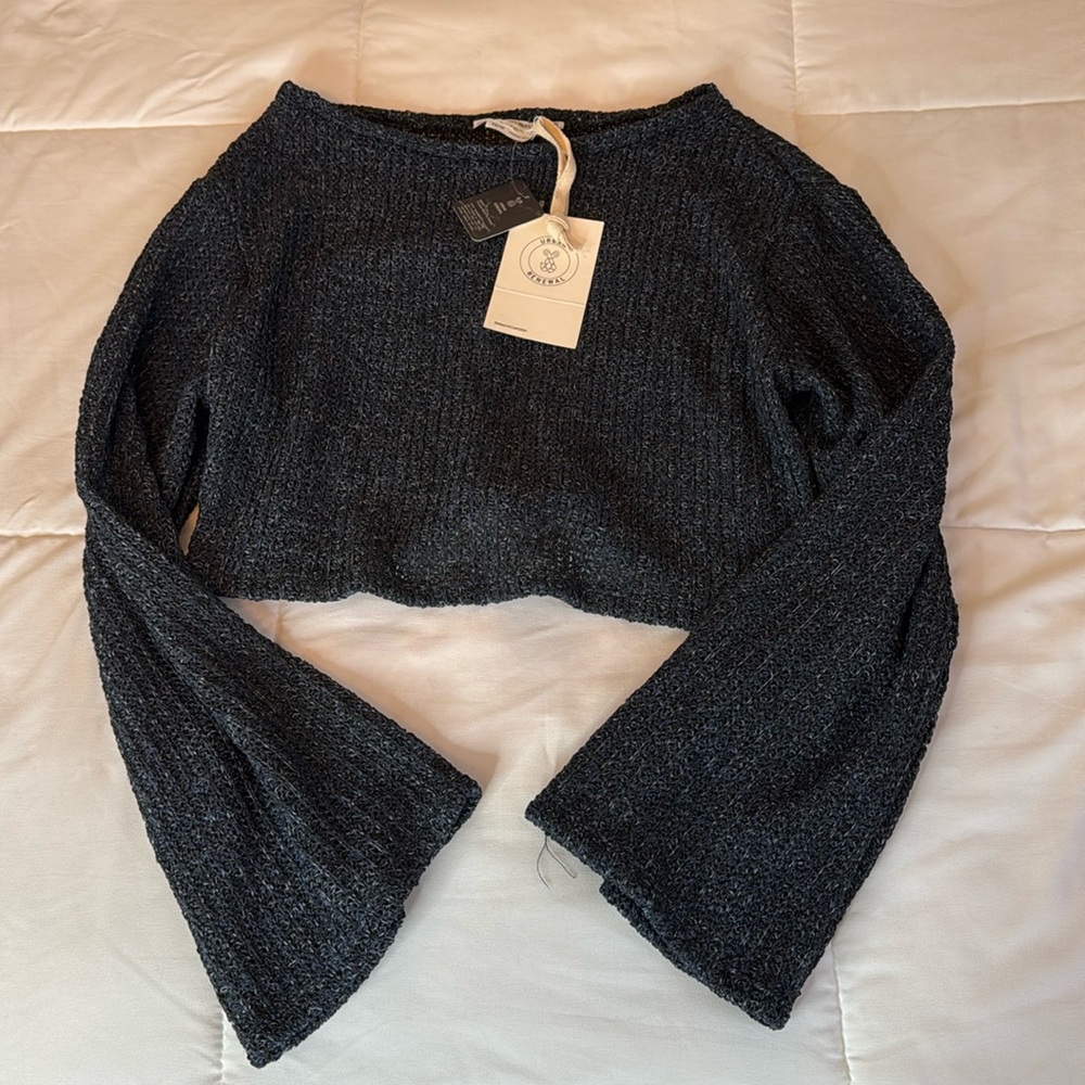 NWT Urban Renewal Navy Long Sleeve Cropped Sweater Top